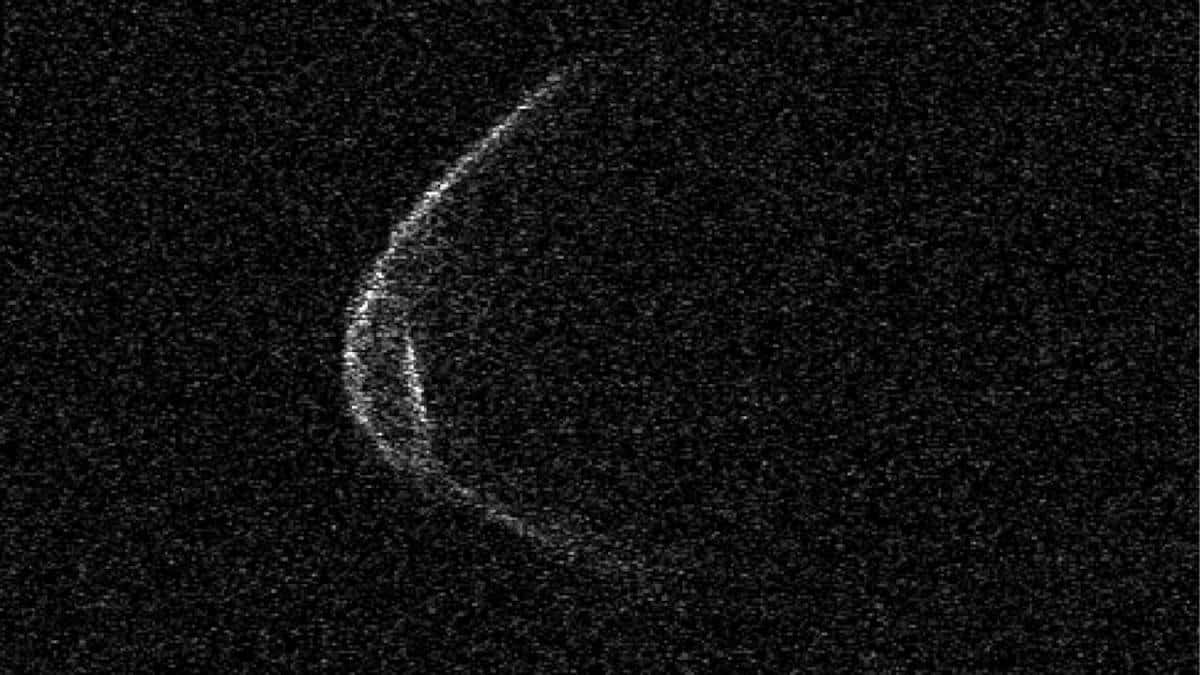 Astrônomos fotografam asteroide que passará perto da Terra neste mês