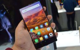 Testamos: celular da Xiaomi se destaca por não ter bordas; confira