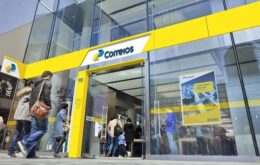 Correios e Telebras entram em programa para privatização