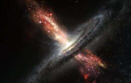 Cientistas flagram jato de plasma expelido por buraco negro