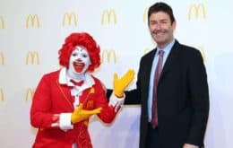 Ex-CEO do McDonald’s enviava ‘nudes’ de funcionárias por e-mail