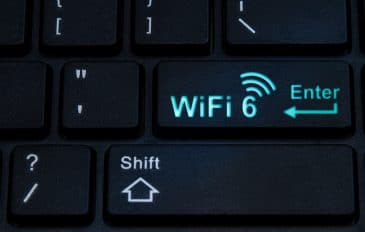 Teclado com botão de Wi-Fi 6E