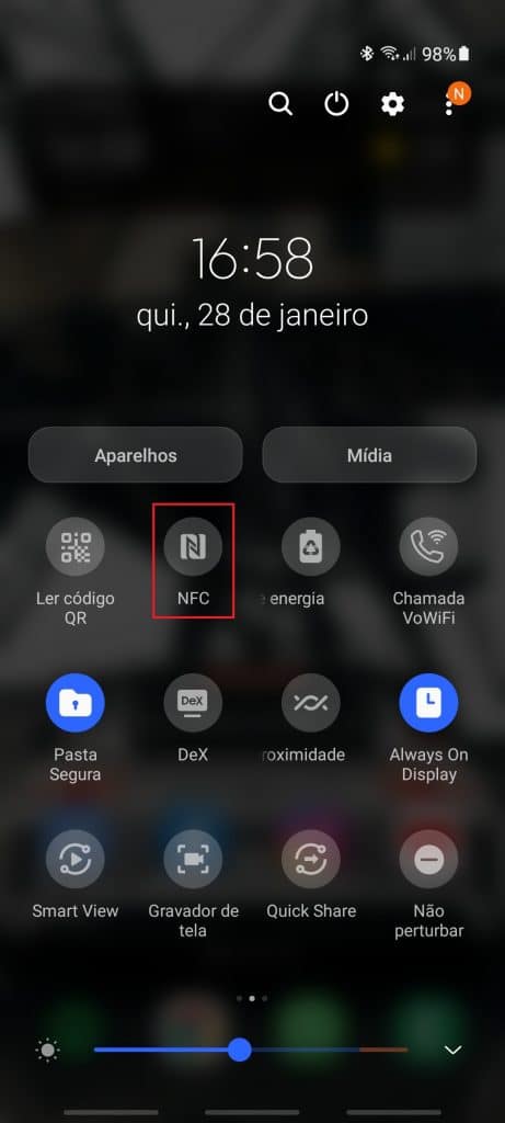Ícone do NFC no menu de configurações rápidas do Android.