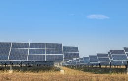 Tim e Enel anunciam parceria para construção de usinas solares no Brasil