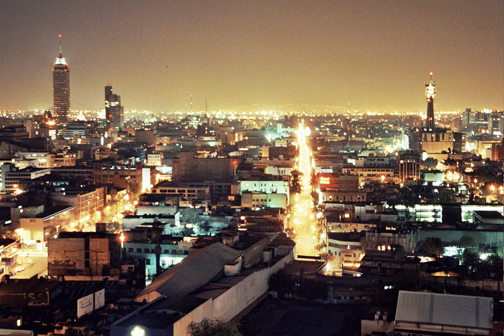 Poluição luminosa na Cidade do México. Créditos: Fernando Tomás