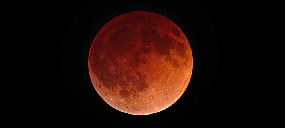"Lua de Sangue" fotografada durante eclipse em 2014