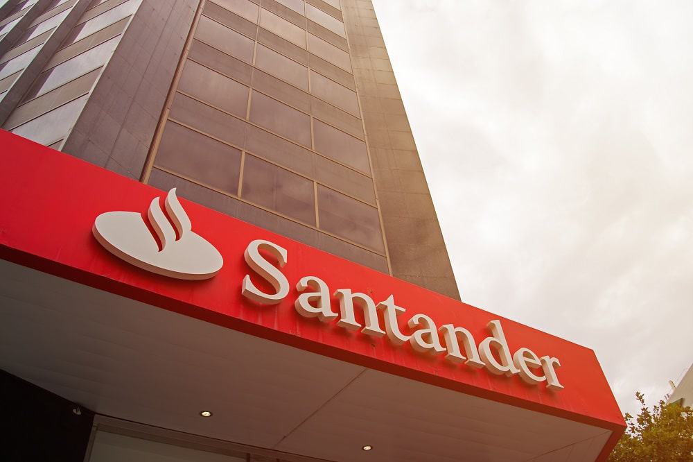 Santander. Imagem: Shutterstock