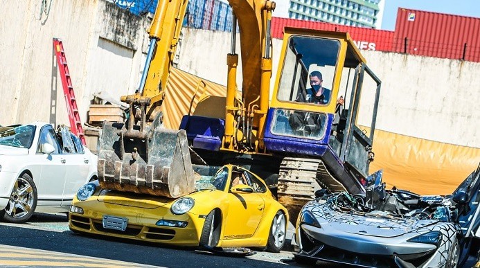 McLaren 620R e outros supercarros são destruídos nas Filipinas