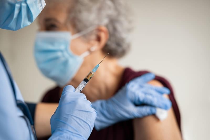 Calendários distintos de imunização provocam migração por vacinas