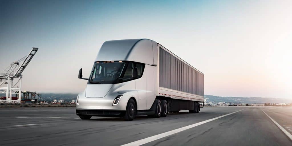 Tesla's electric truck, the Semi, is finally about to go into production. Image: Disclosure/Tesla