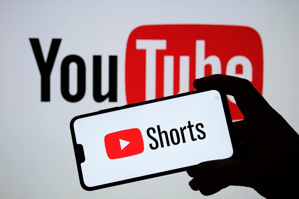 Como encontrar vídeos e shorts em alta no ?