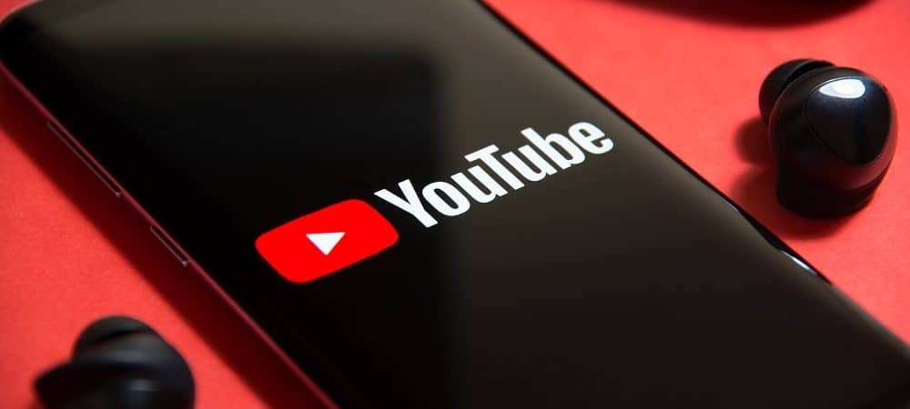 tela de celular com logo do YouTube