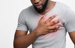 Moradores negros de regiões mais pobres têm 19% mais chances de morrer com novo infarto, diz estudo