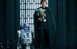 Empresa brasileira cria figura de Luke Skywalker com Baby Yoda no colo