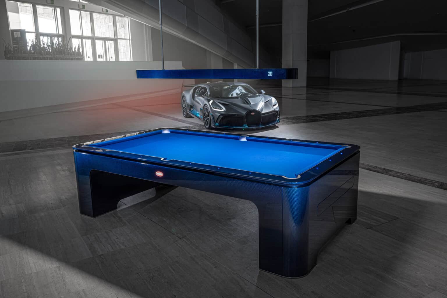 Primeira mesa de sinuca da Bugatti está pronta e custa um