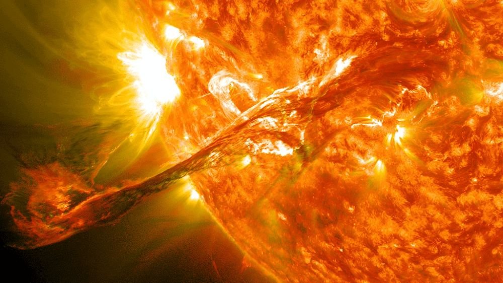 Filamento ejetado em uma erupção solar