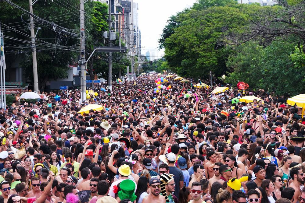 Multidão no Carnaval de São Paulo
