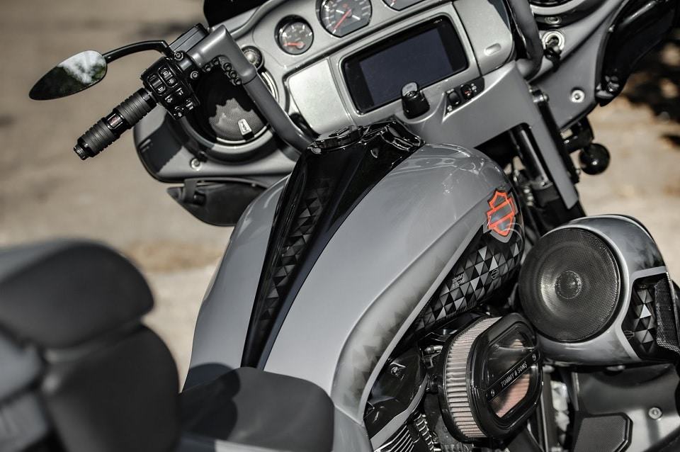 Motocicleta Tommy & Sons Deltoid 2019 Ultra Guide FLHTK