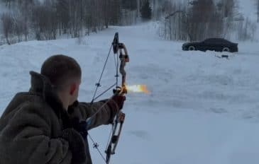 Jovem russo com flecha flamejante explode BMW M5 Competition
