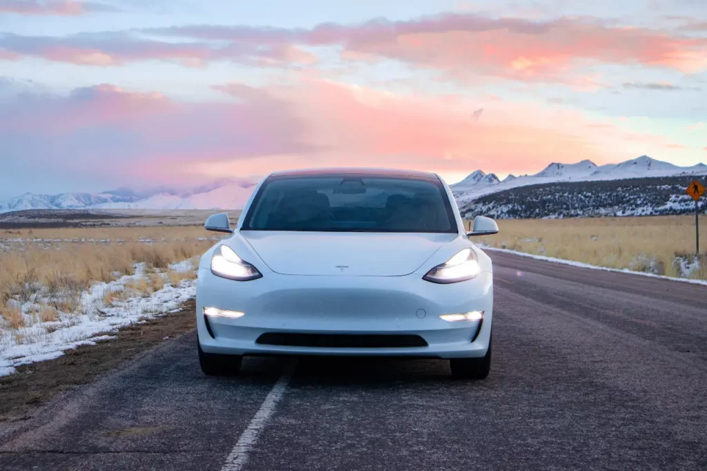 Model 3 é um dos modelos autônomos da Tesla