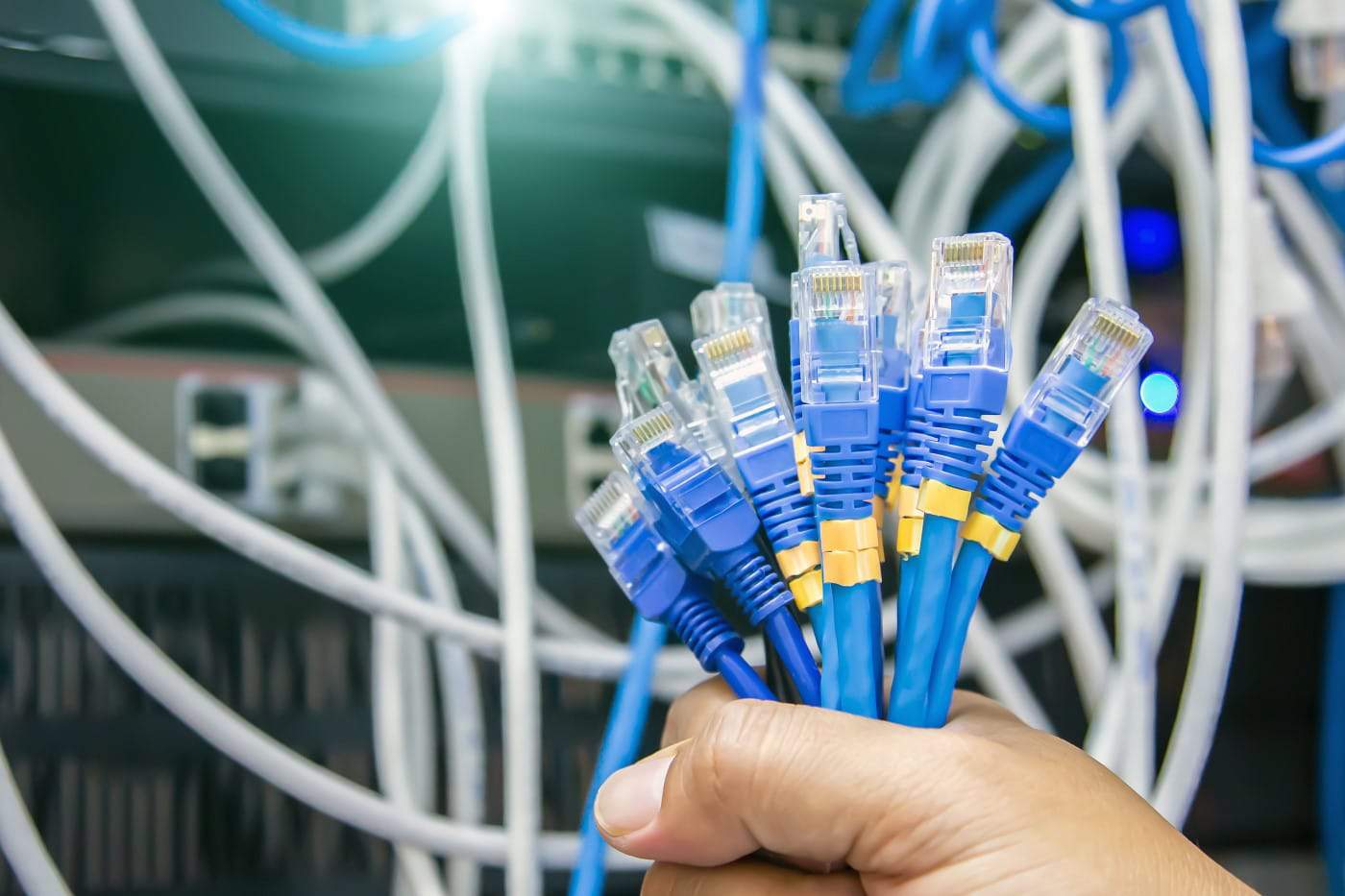 Como crimpar cabo de rede? Confira o passo a passo - Olhar Digital