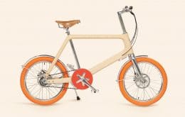 Compacta bicicleta de madeira custa mais de R$ 125.000
