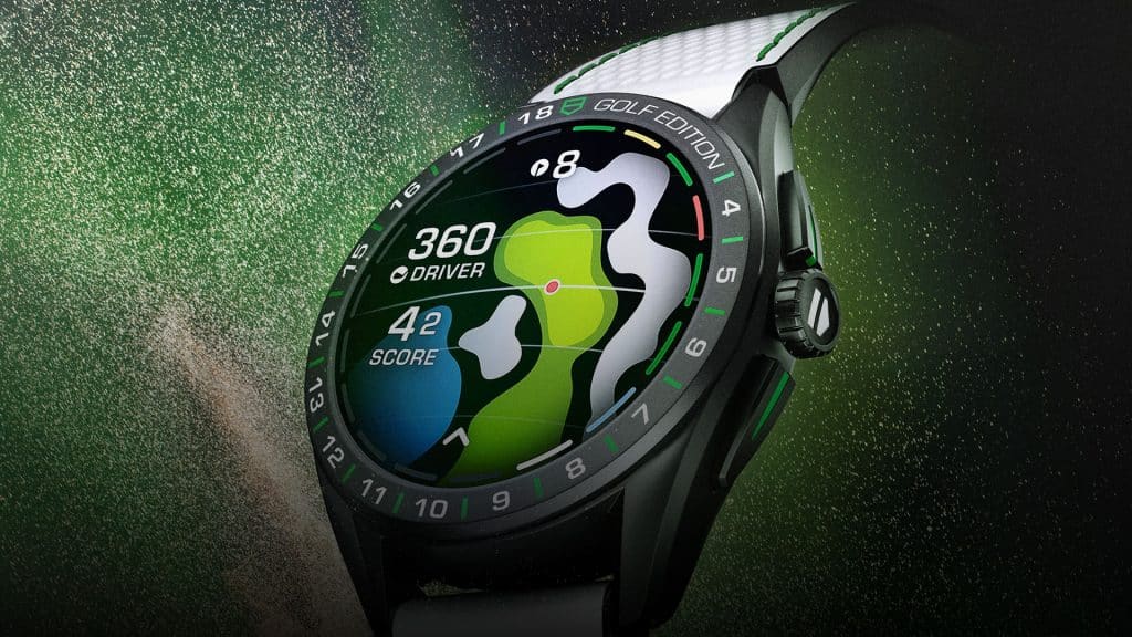 Um dos novos smartwatches Connected Calibre E4 da Tag Heuer foi feito para golfistas