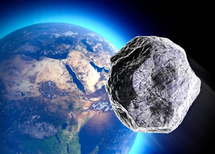 Asteroide do tamanho de um prédio vai passar pela Terra; há risco de colisão?