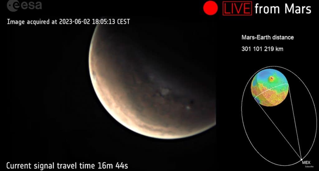 Mars Live: See the planet in historical live