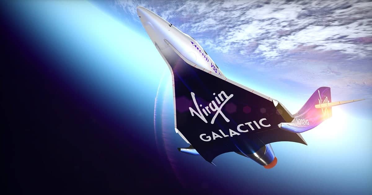 Virgin Galactic revela la tripulación de su primer vuelo comercial al espacio